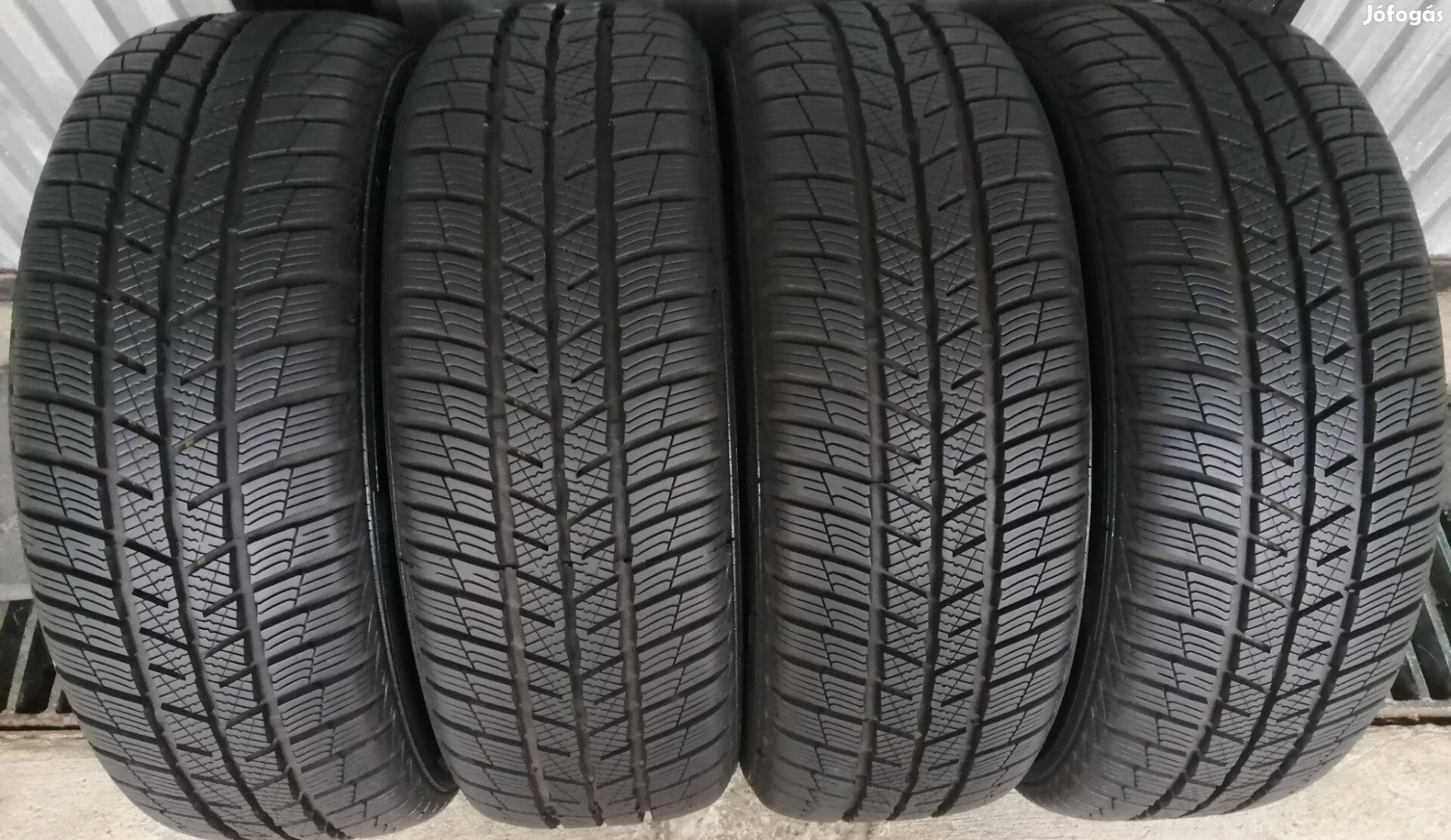 Szinte új Barum P5 205/55 R16 205/55r16 téli gumi 2db 4db is fél áron!