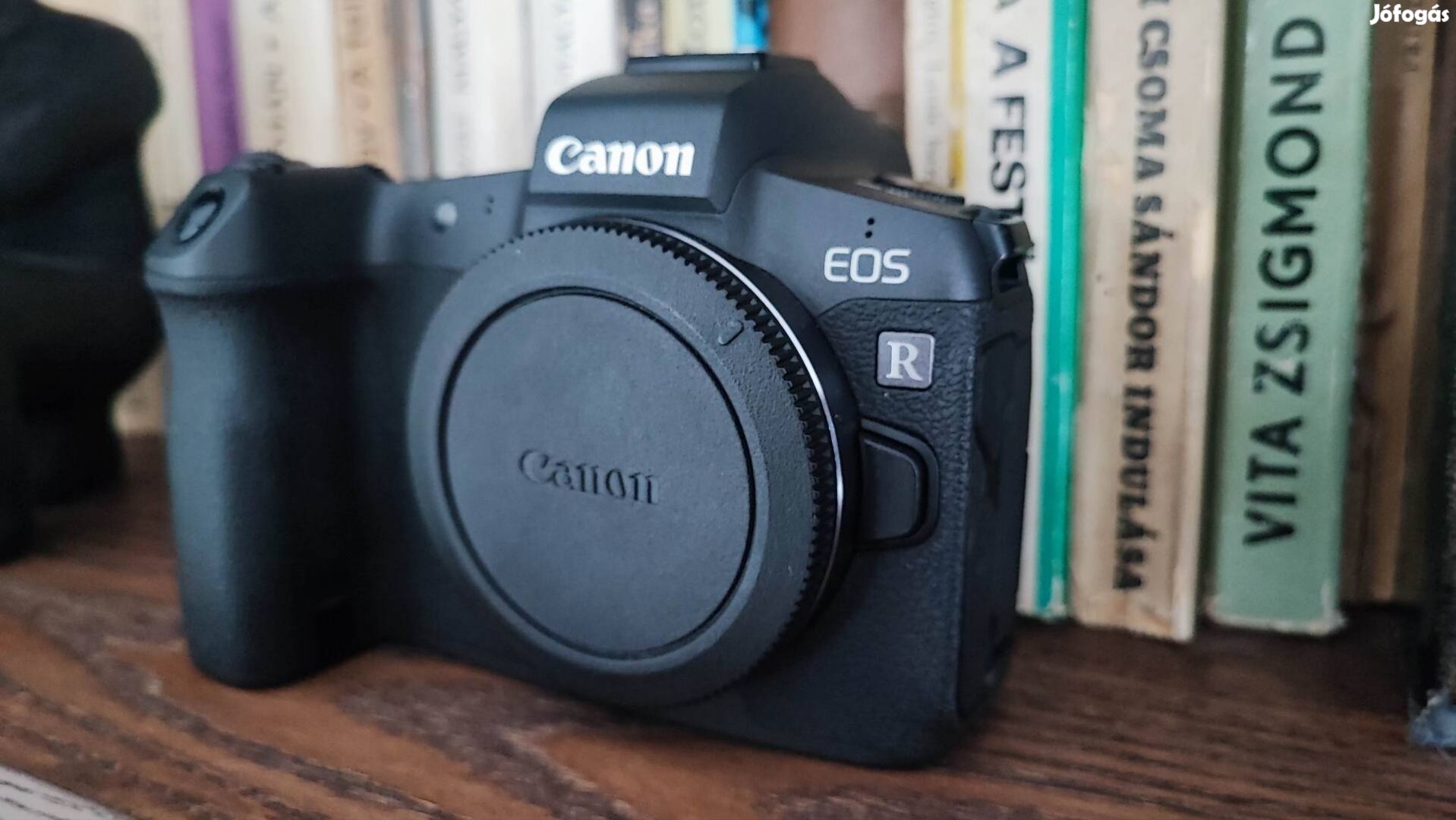 Szinte új Canon EOS R , 14500 expó