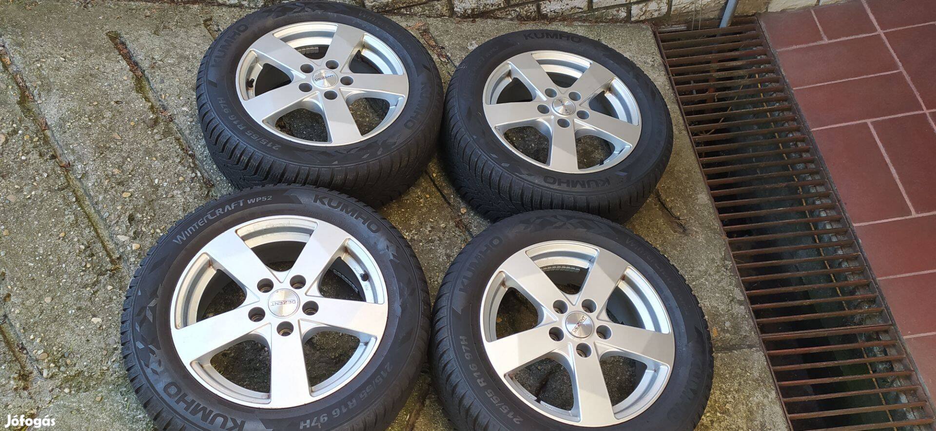 Szinte új Kumho Wintercraft WP52 215 55 16 97h téli gumi+ alufelni