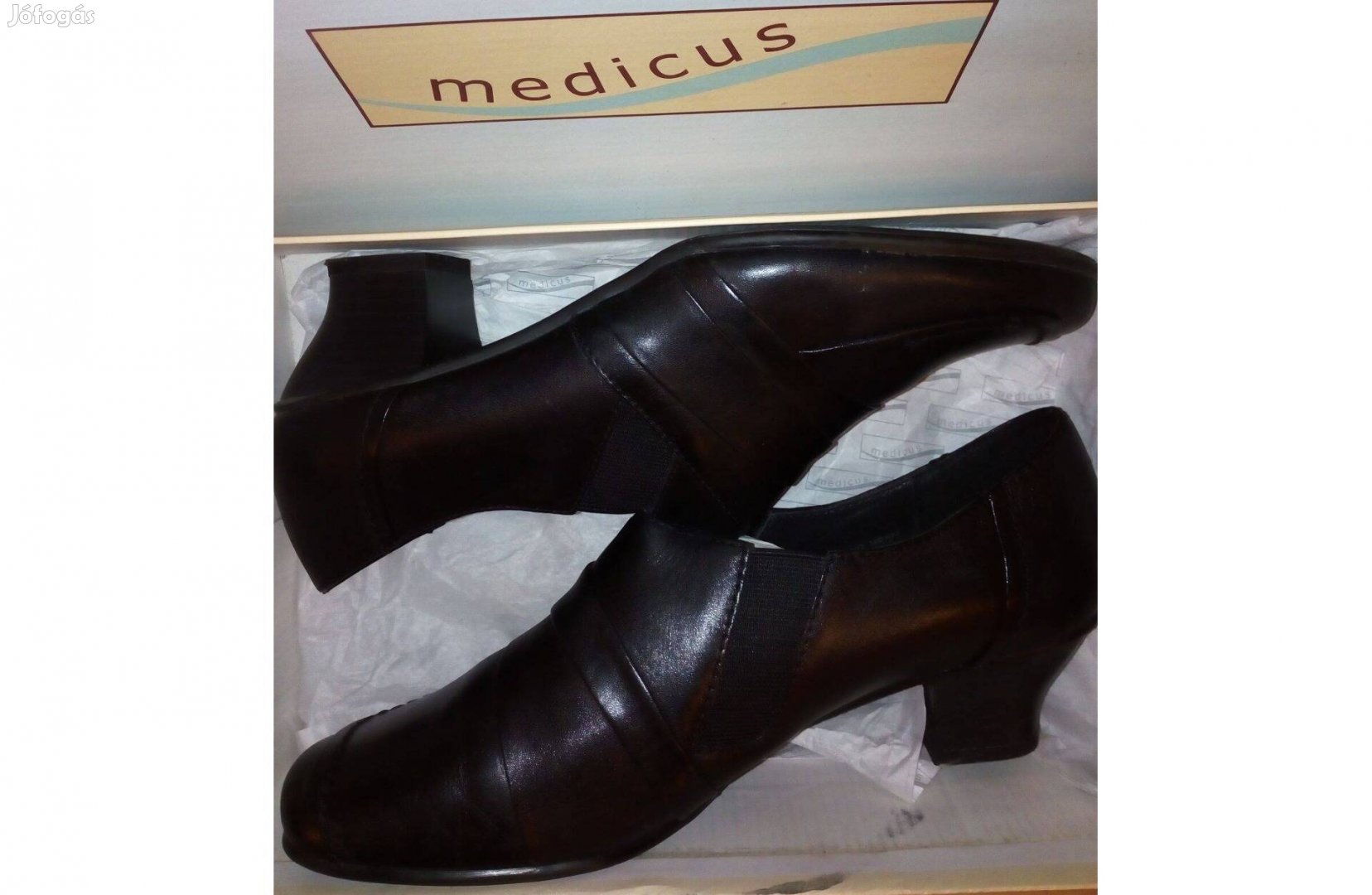 Szinte új Medicus fekete bőr női cipő 6.5-es (40.5-es)