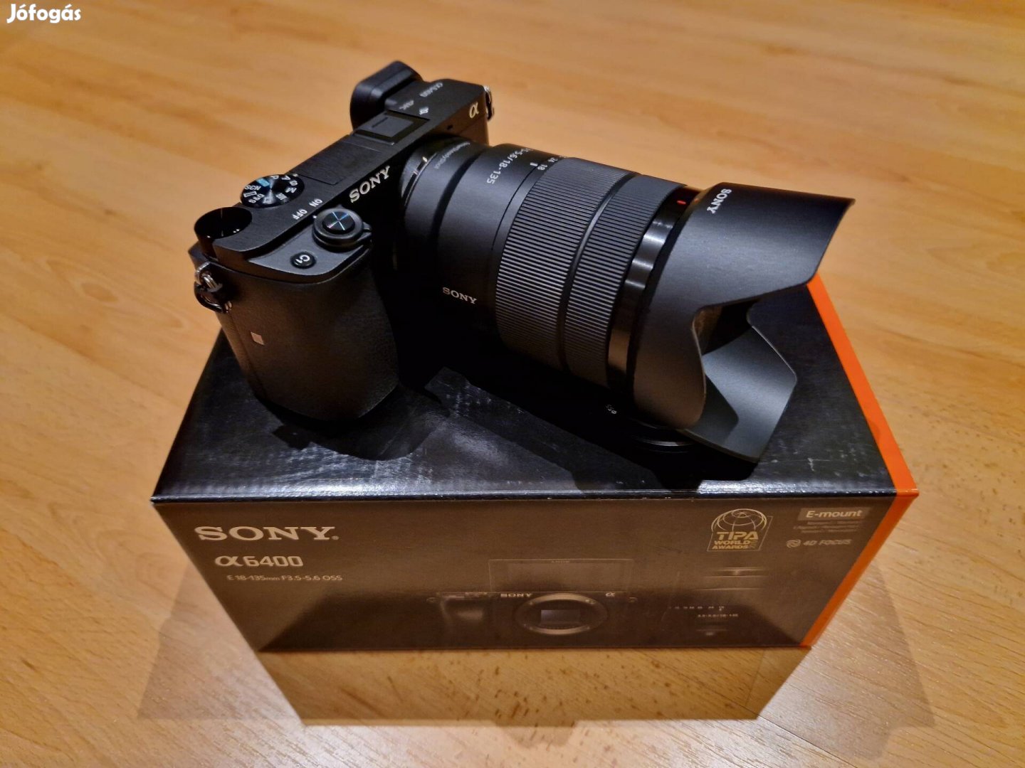 Szinte új Sony a6400 ÷ 18 - 135 