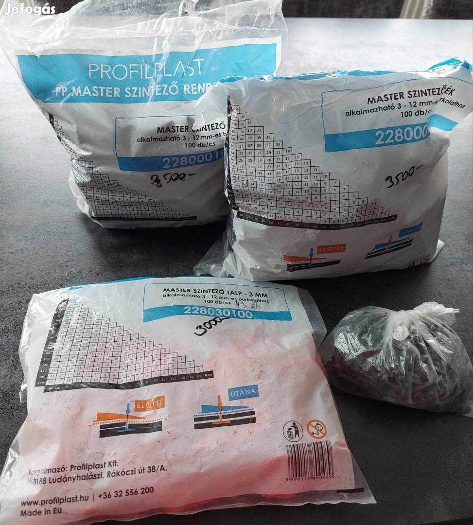 Szintező ék-talp együtt eladó