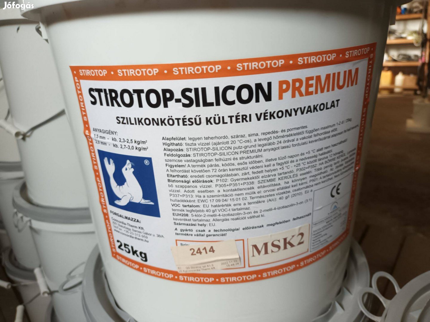 Színvakolat, prémium, (sötétbarna és szürke)