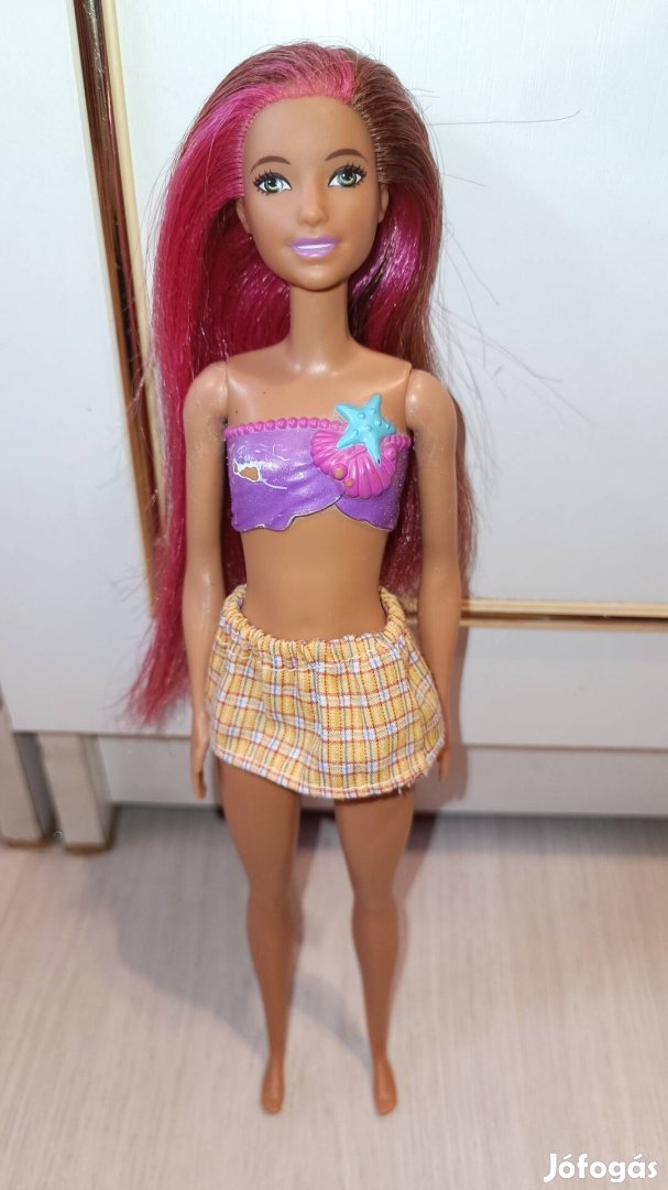 Színváltós fürdőruhafelsős barbie barbi baba 