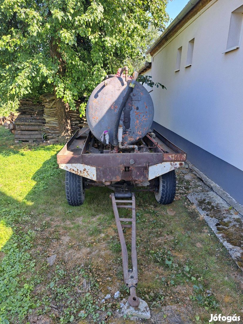 Szippantó Dunaszeg