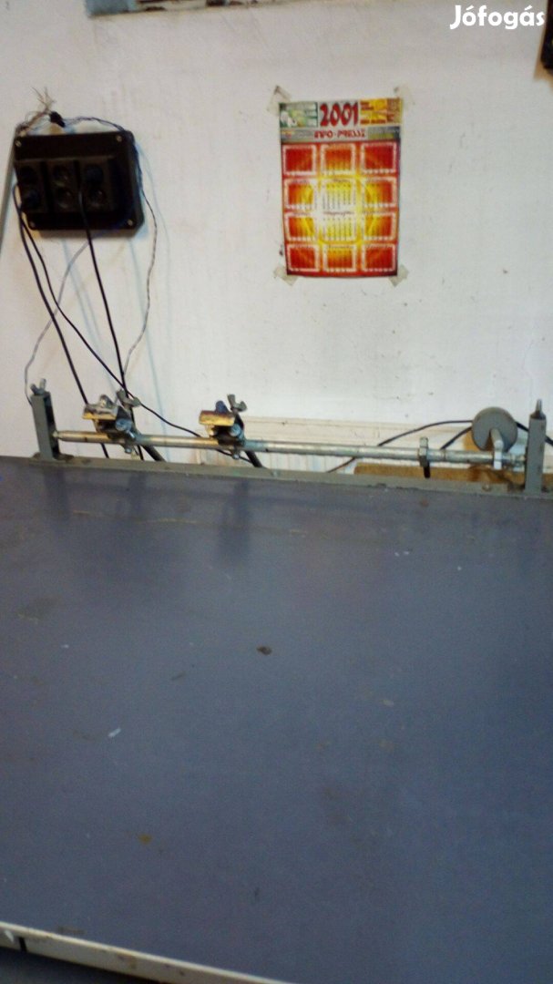 Szitabefogó asztalra szerelhetö