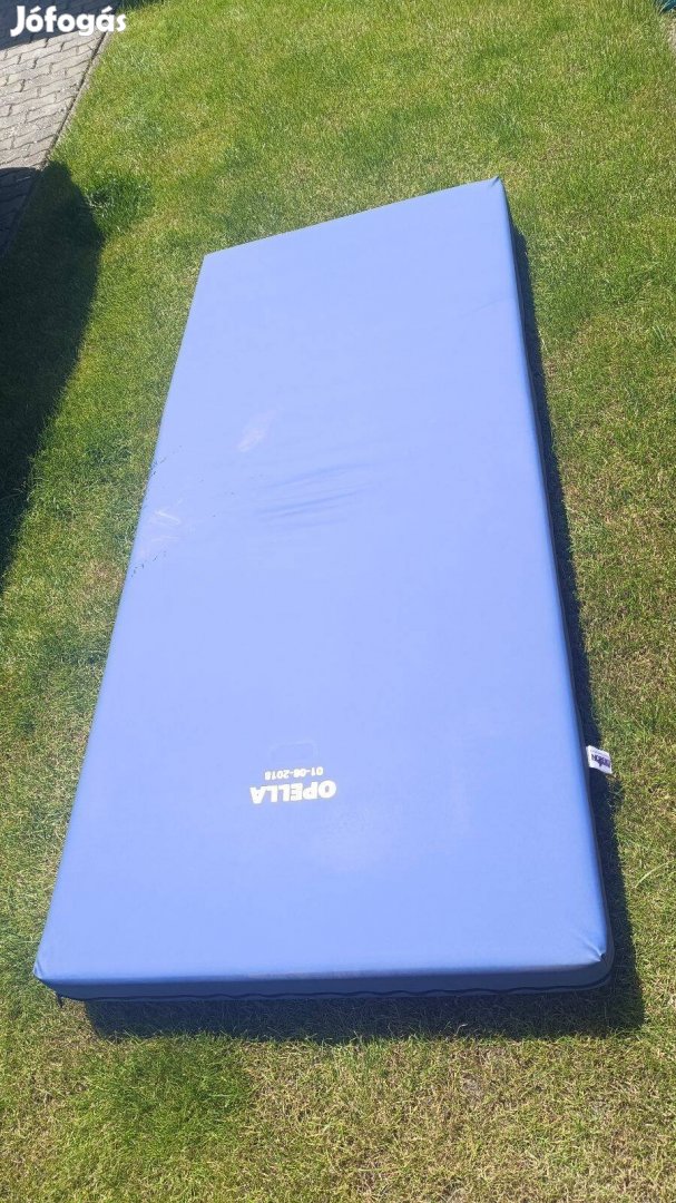 Szivacs ápolási matrac betegágyhoz Inkontinencia huzatban - 90x200cm