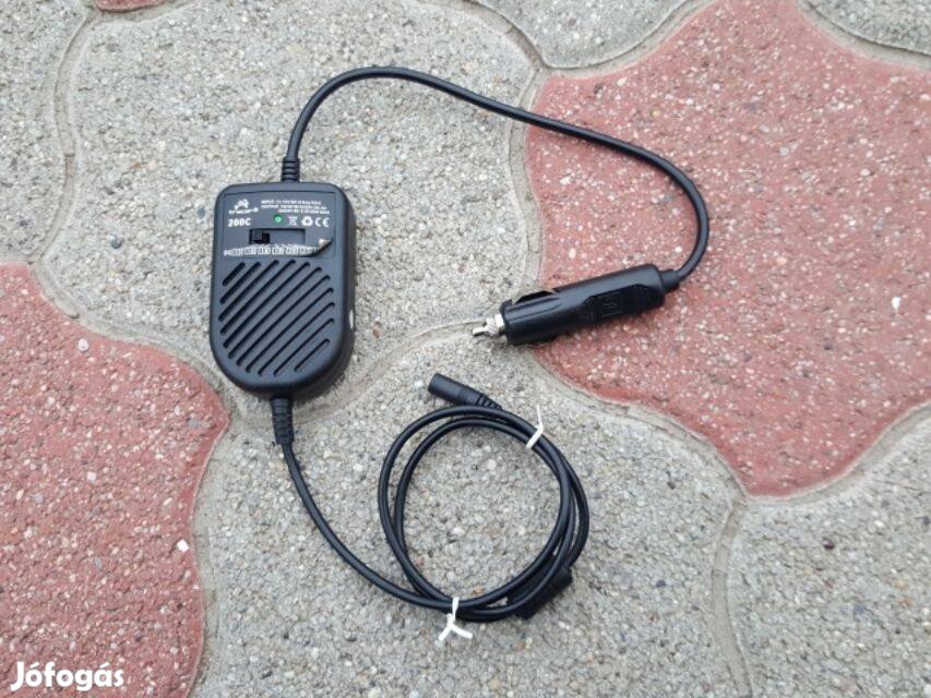Szivargyújtó állítható adapter