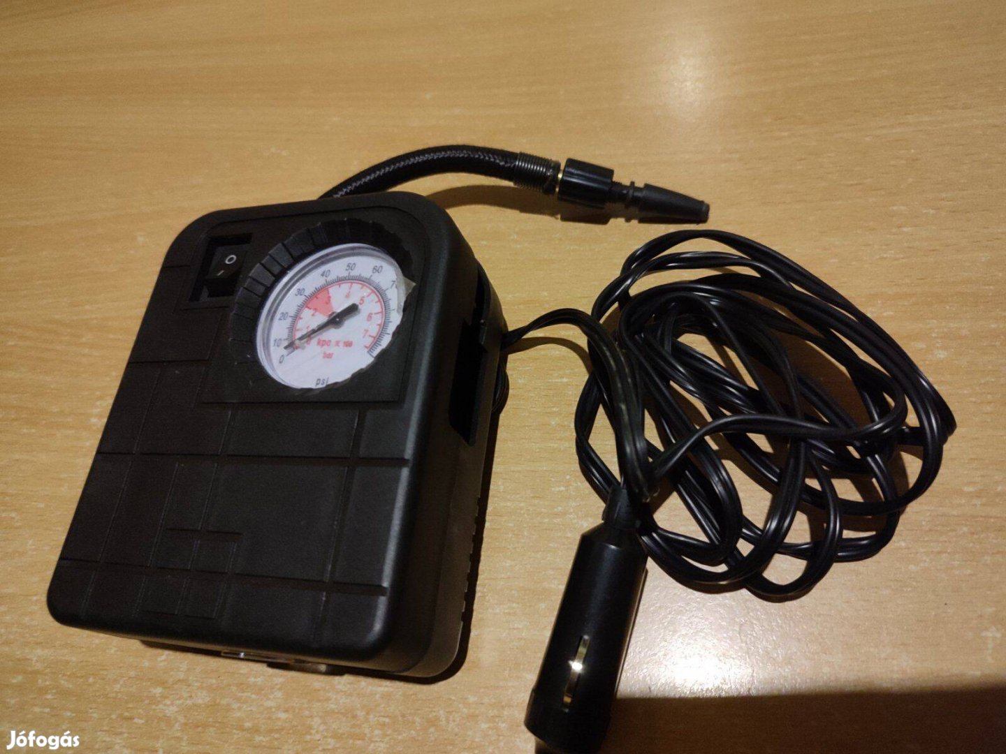 Szivarygyújtós autós biciklis kerékpár pumpa