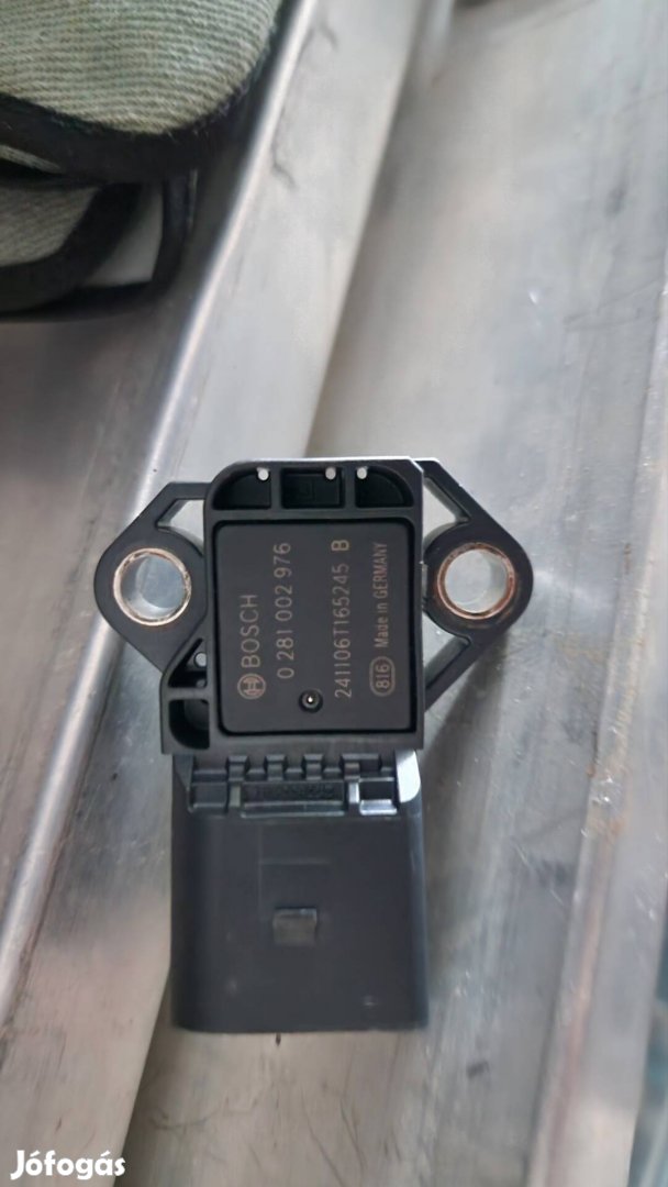 Szívócső nyomás érzékelő