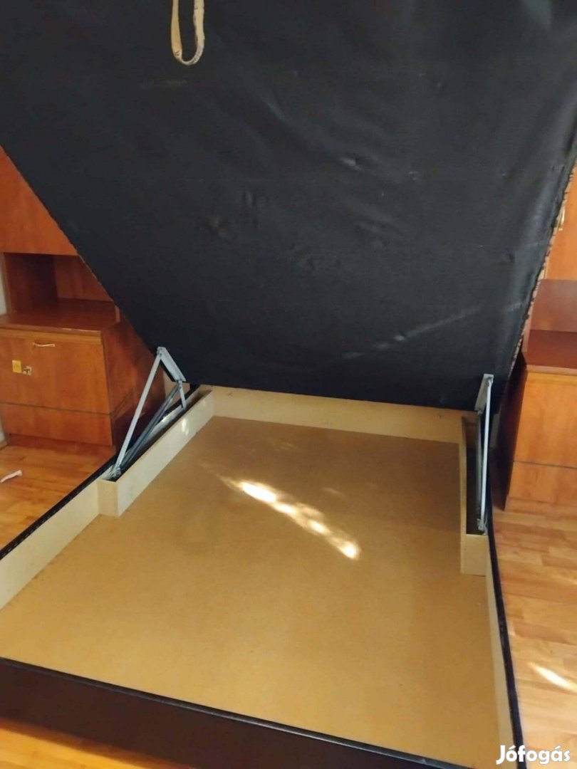 Szoba bútor és agy eladó