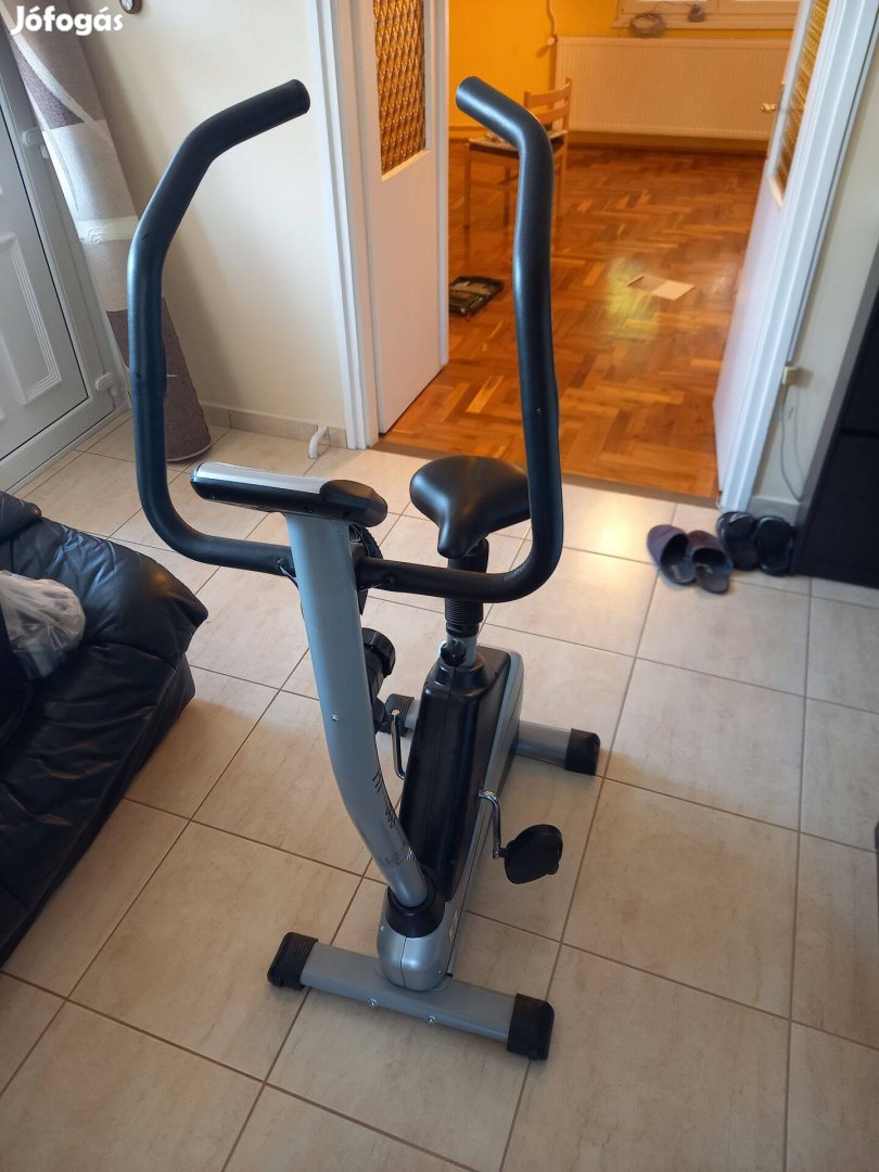 Szobabicikli HT Fit 303