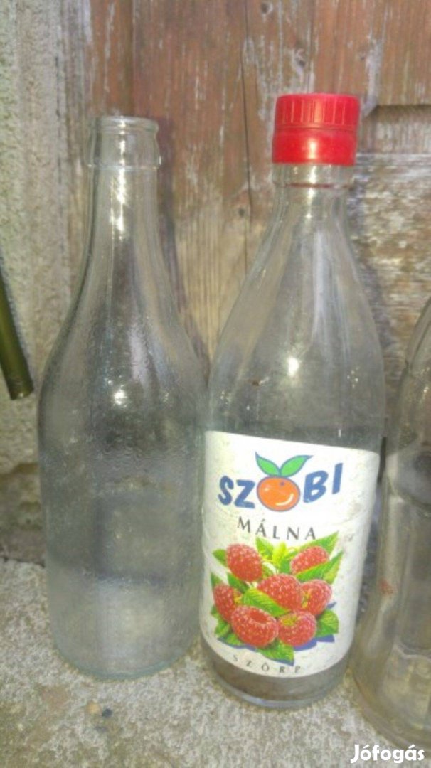 Szobi szörpös üveg