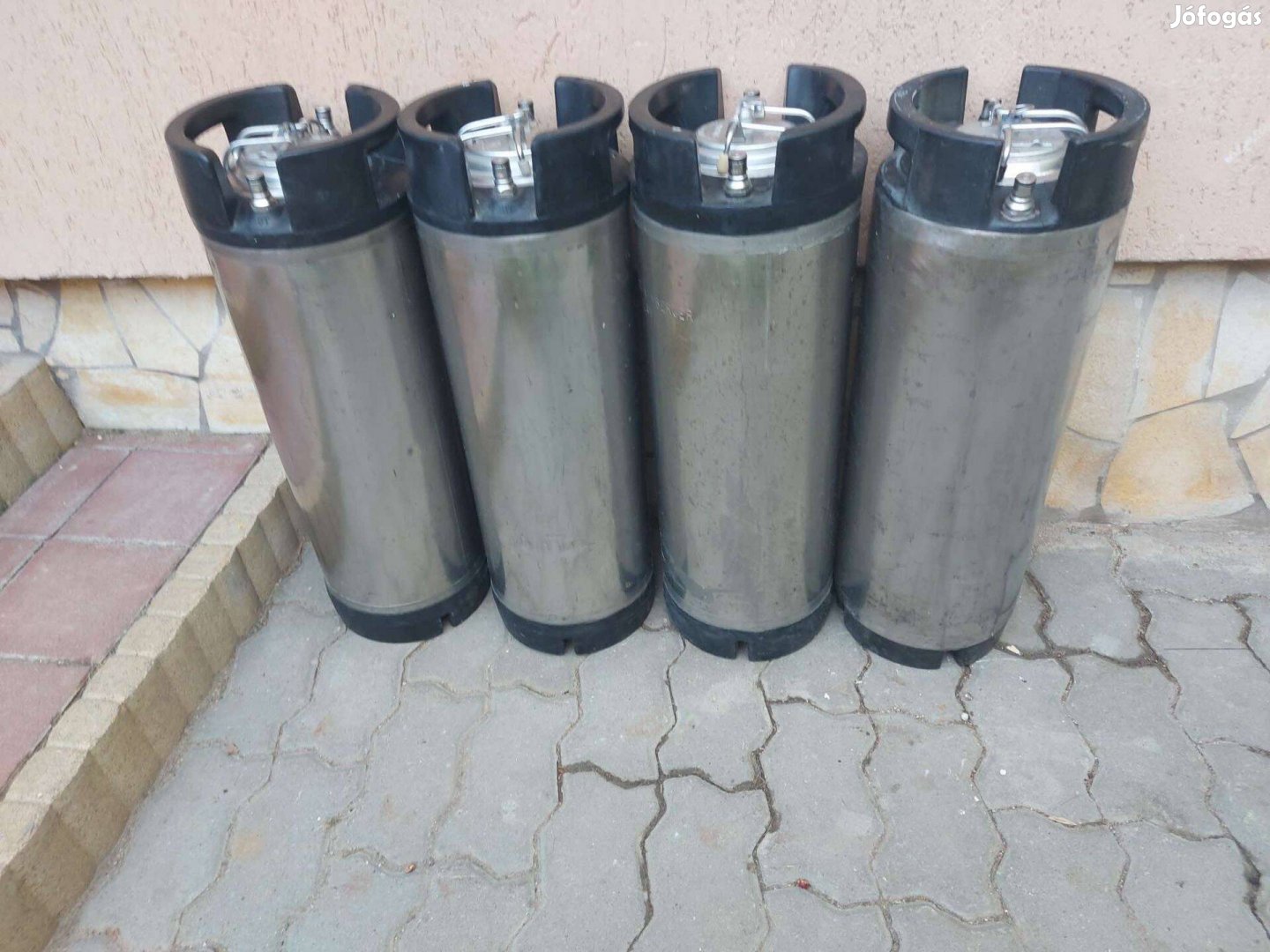 Szóda keg ,cornelius tartály ,saválló tartály