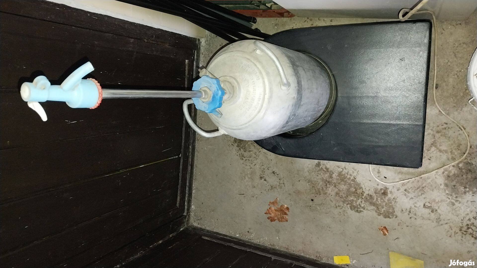 Szódaballon hűtővel