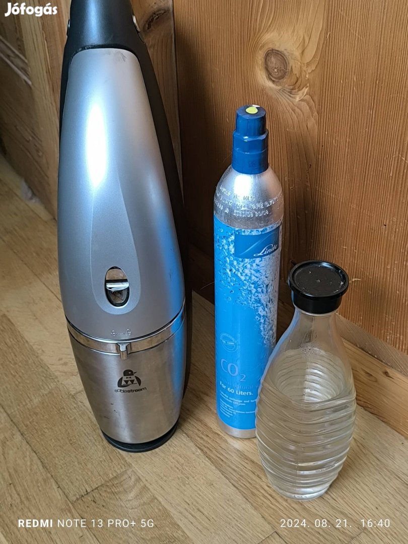 Szódagép Penguin " Pingvin " Sodastream + üveg + CO2