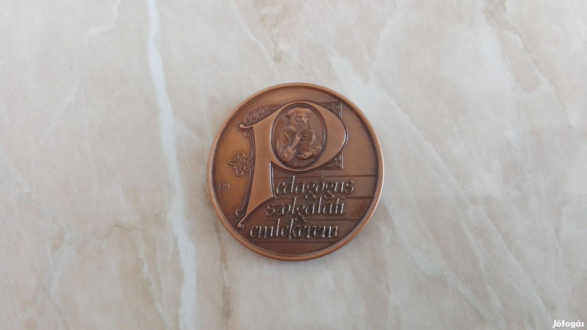 Szolgálati emlékérem bronz Pedagógus szép db