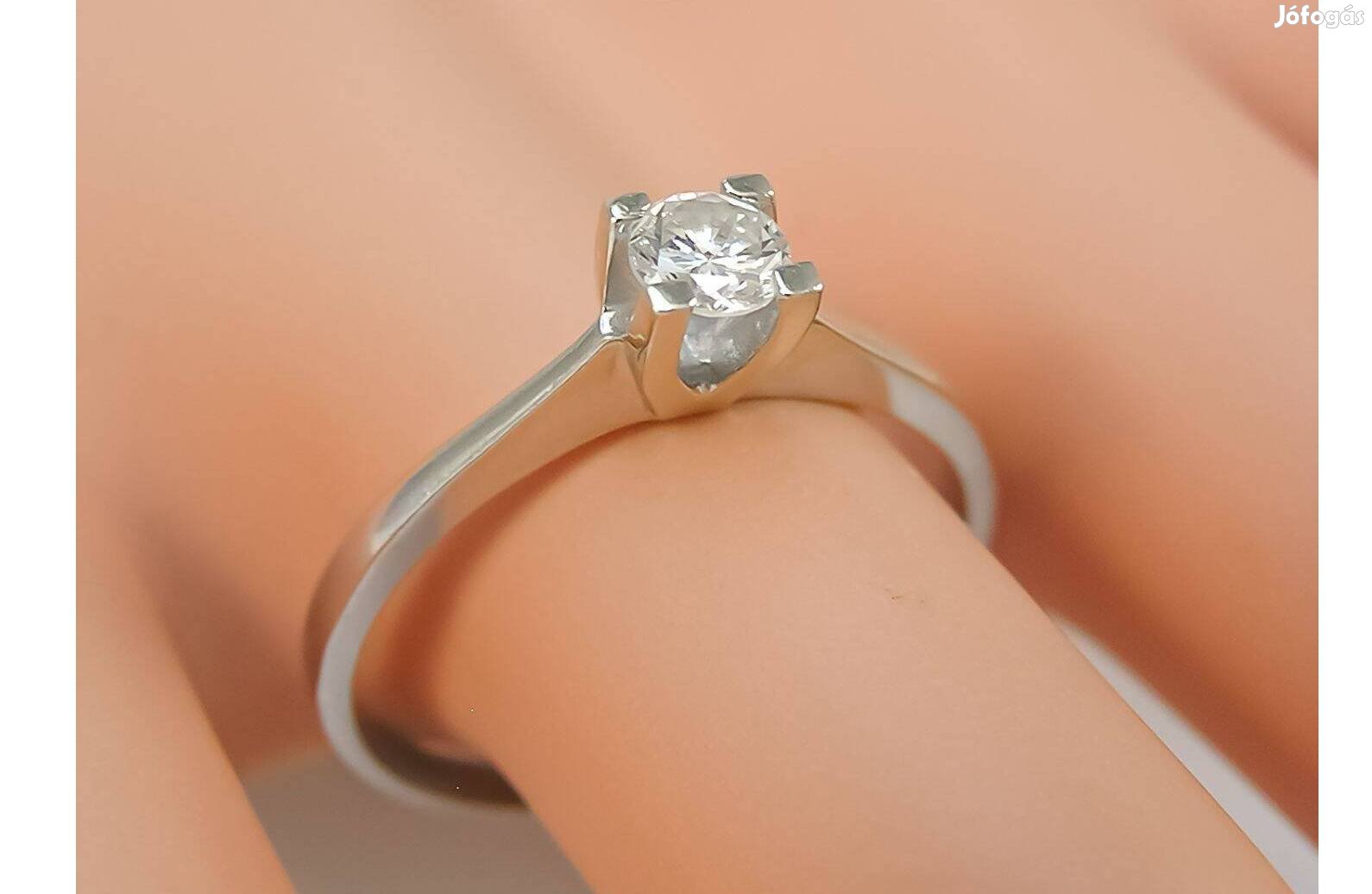 Szoliter (solitaire) Brill 0,25 Ct-os Gyémánt Gyűrű