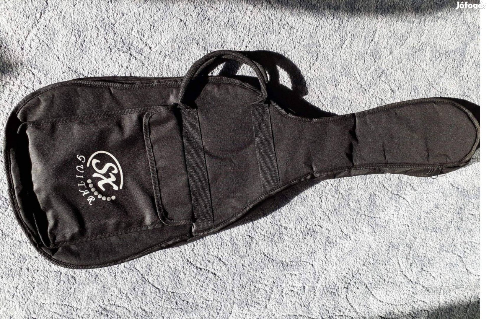 Szóló gitárhoz tok, bélelt