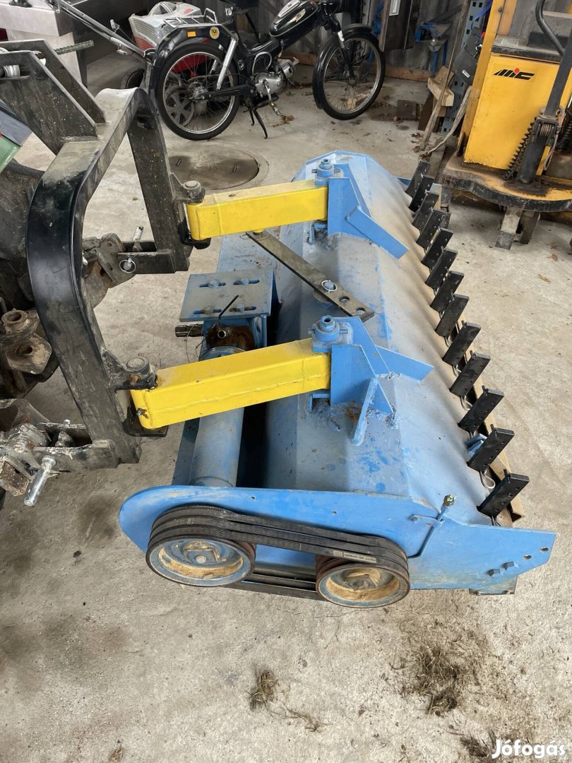 Szőlő mulcsozó 150cm