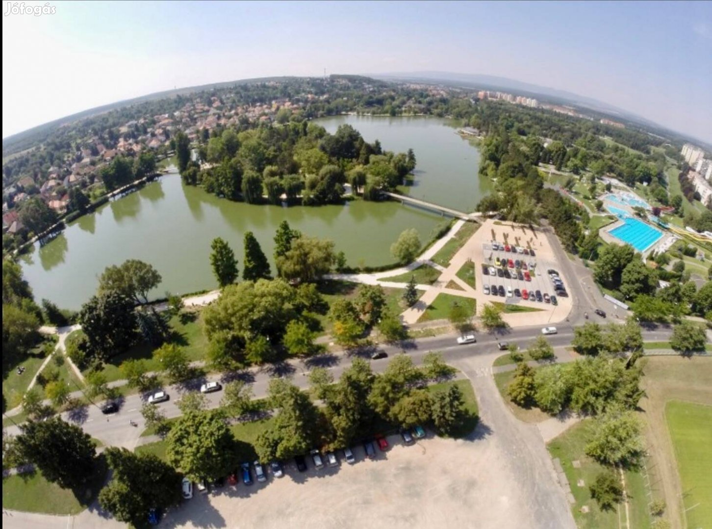 Szombathely, Belvároshoz, Csónakázó Tóhoz Közel, Panorámás Csaladi Ház