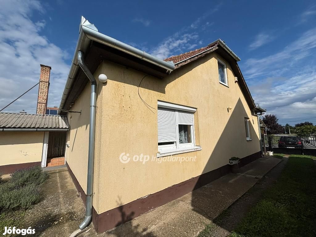 Szorgalmatosi eladó 113 nm-es ház