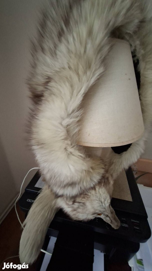 Szőrme gallér sál