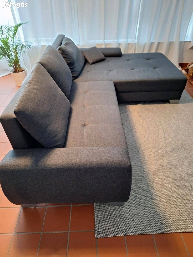 Szövet kanapé ágyazható,sarokkanapé újszerű