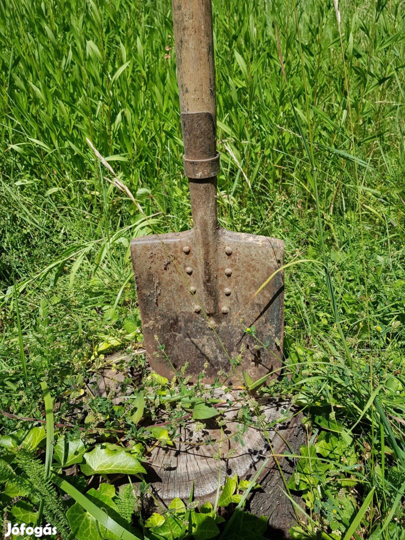 Szovjet Orosz katonai ásó GAZ PSZH Ural BAT BTM-3 oldaláról