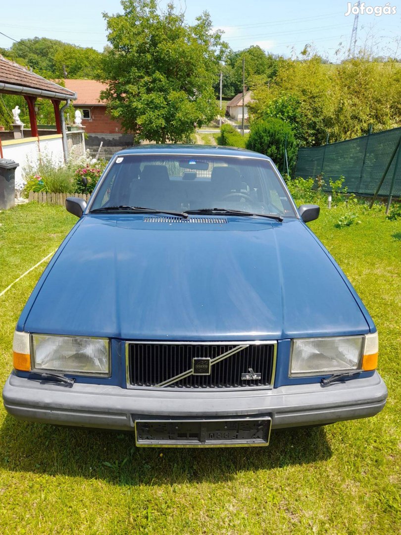 Szovjet cégtől vásárolt régi Volvo teljesen eredeti