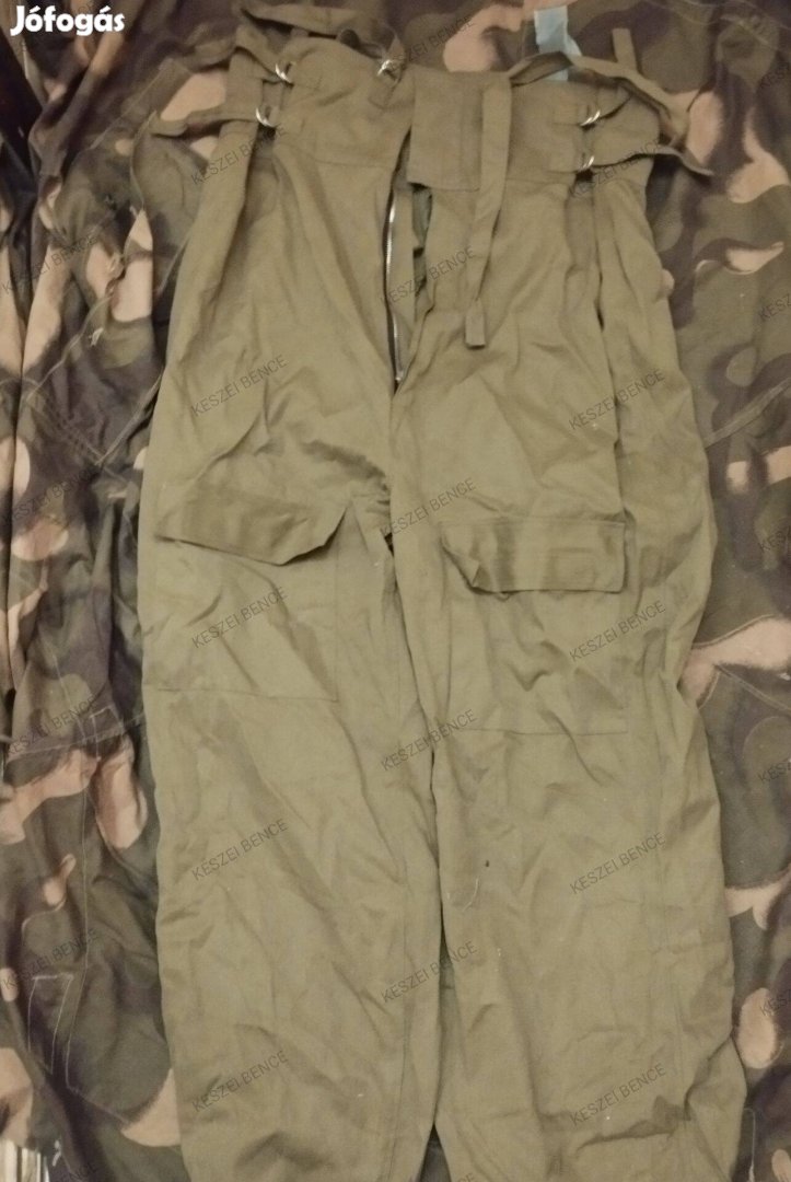 Szovjet katonai Kzo-t vegyvédelmi ruha
