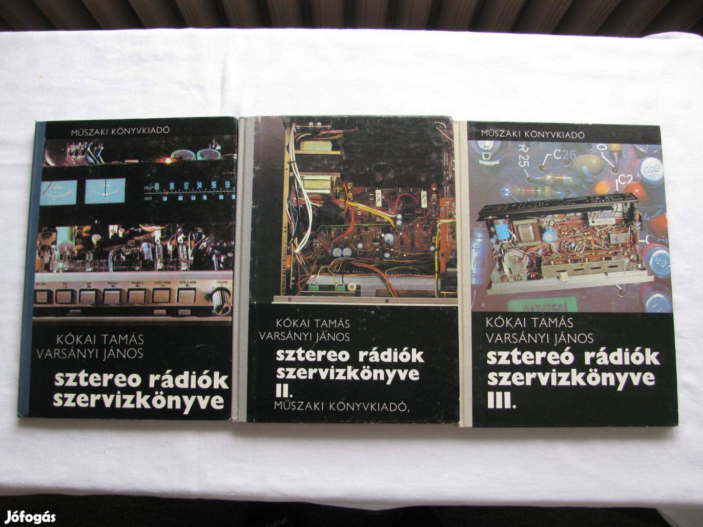 Sztereó rádiók szervízkönyve 3 kötet