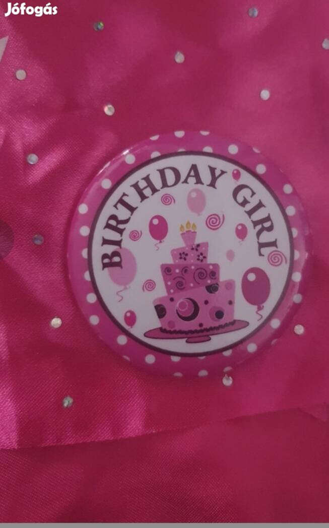 Szülinapos szalag összetűző jelvennyel