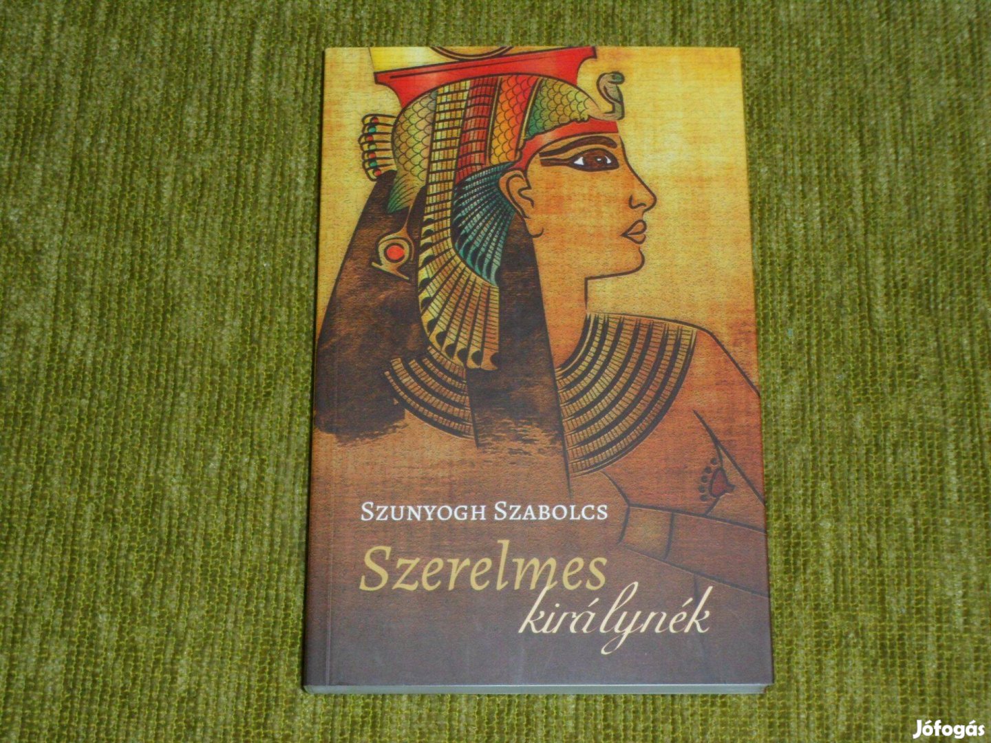 Szunyogh Szabolcs: Szerelmes királynék - novelláskötet