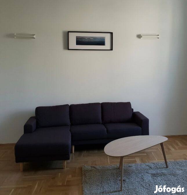 Szürke Jysk balos kanapé