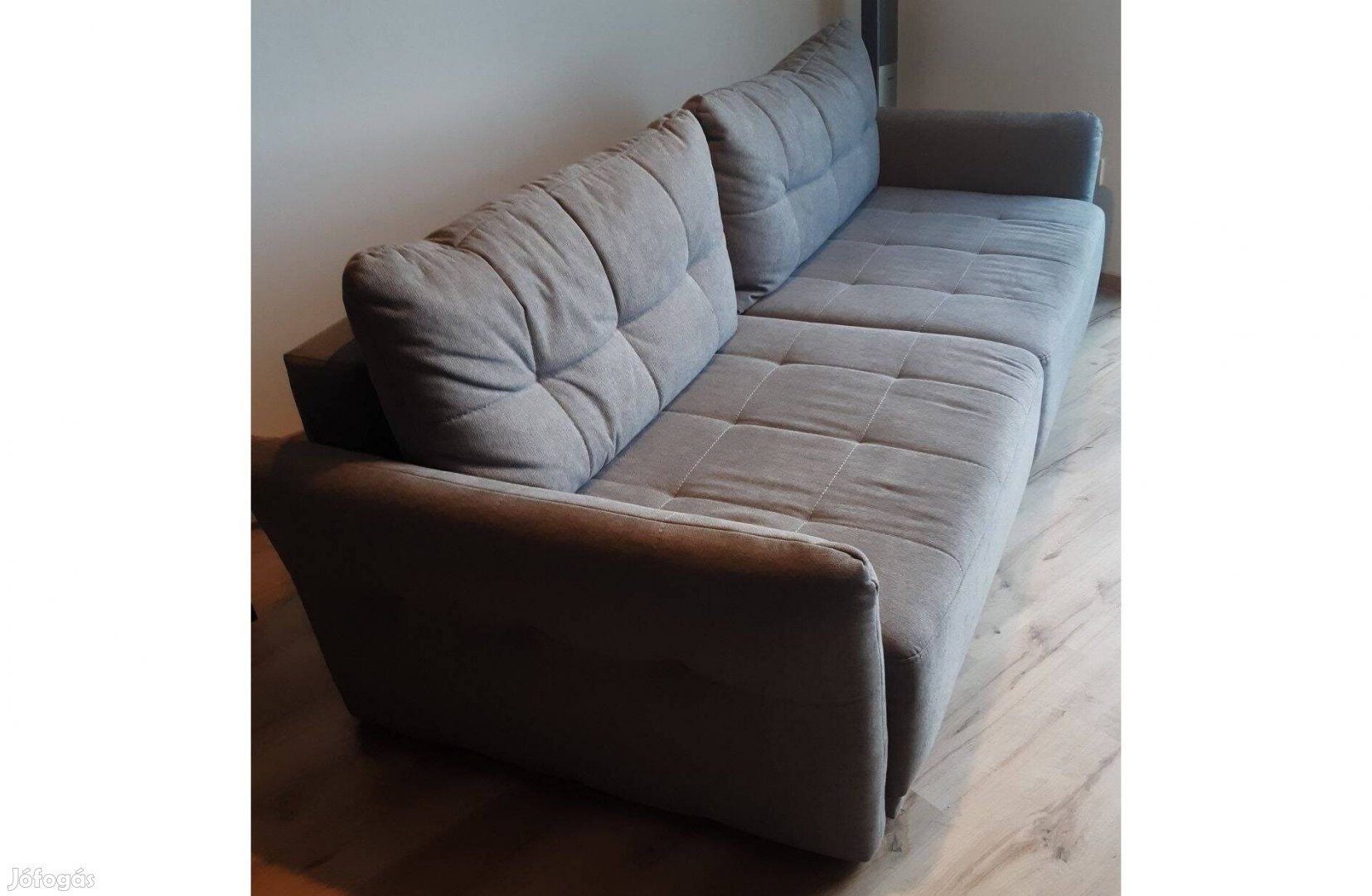 Szürke Modena kanapéágy, garanciális, kifogástalan állapotban