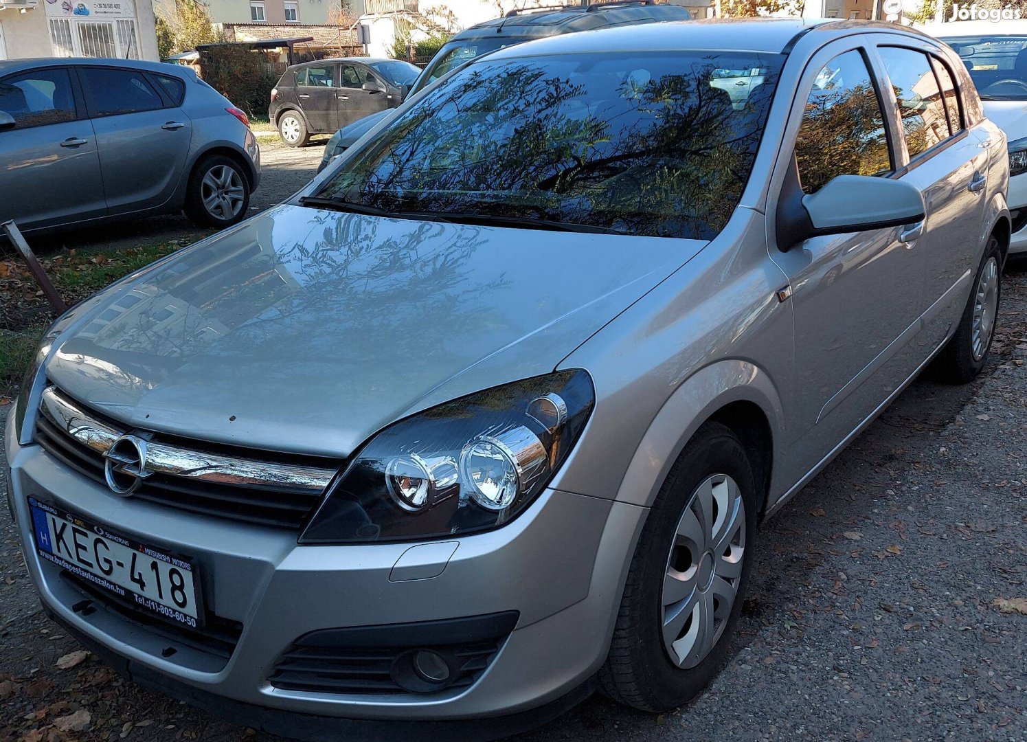 Szürke Opel Astra H 1.6 benzin