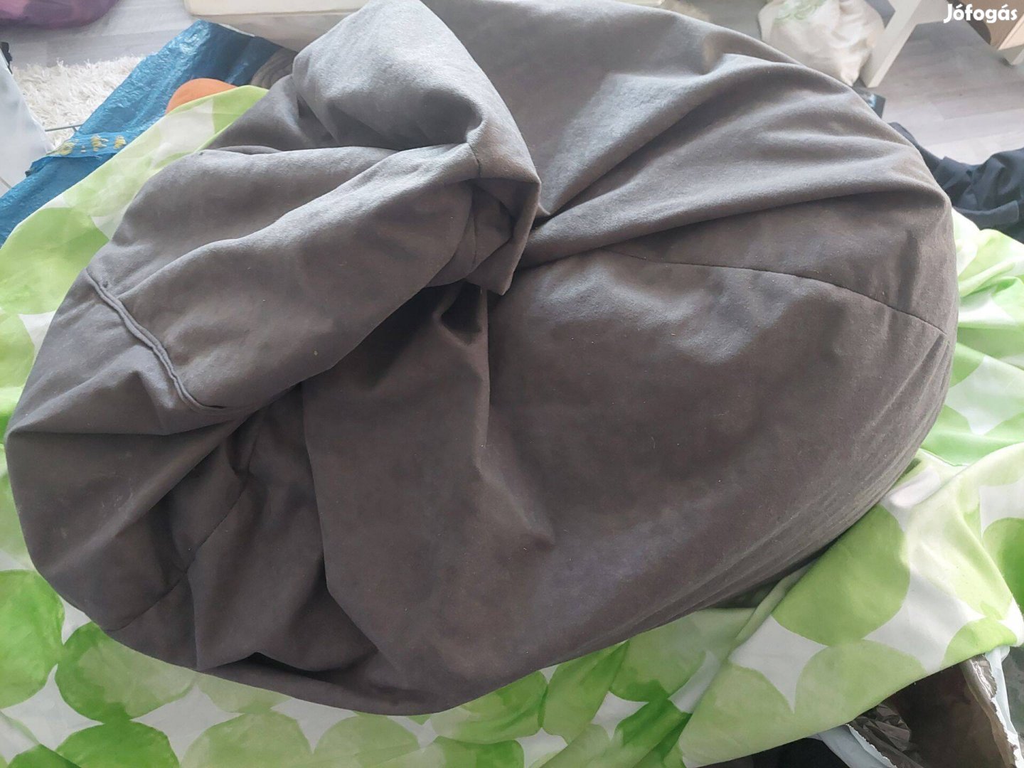 Szürke babzsákfotel gyereknek