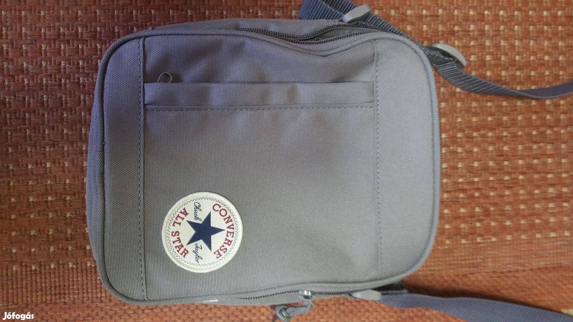 Szürke converse táska