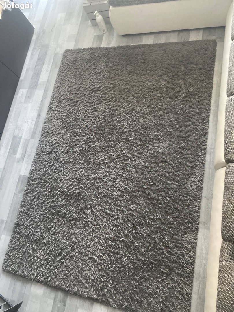 Szürke szőnyeg  133x195 cm