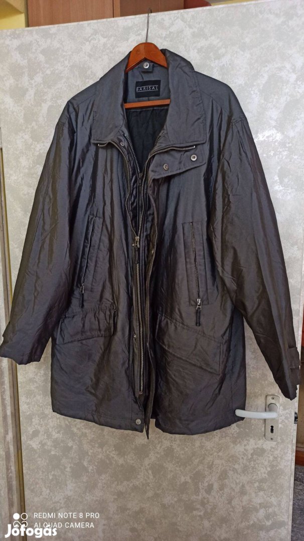 Szürke vízhatlan nagy méretű férfi kabát XXL-es
