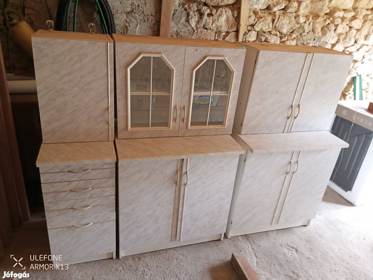 Szürkés Színű Konyhabútor