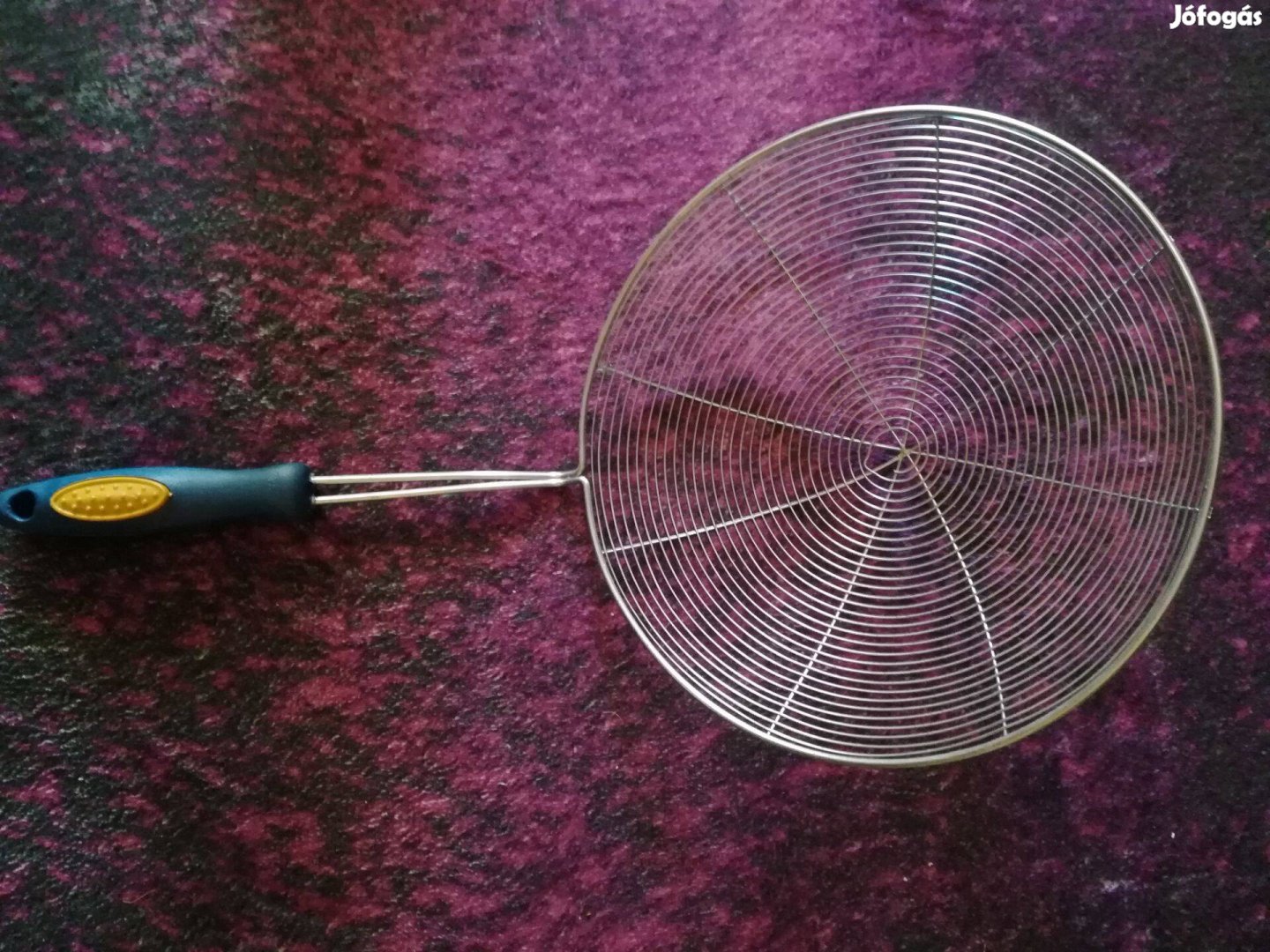 Szűrő.kiszedő kanál,21 cm átmérőjű,egyszer használt!73