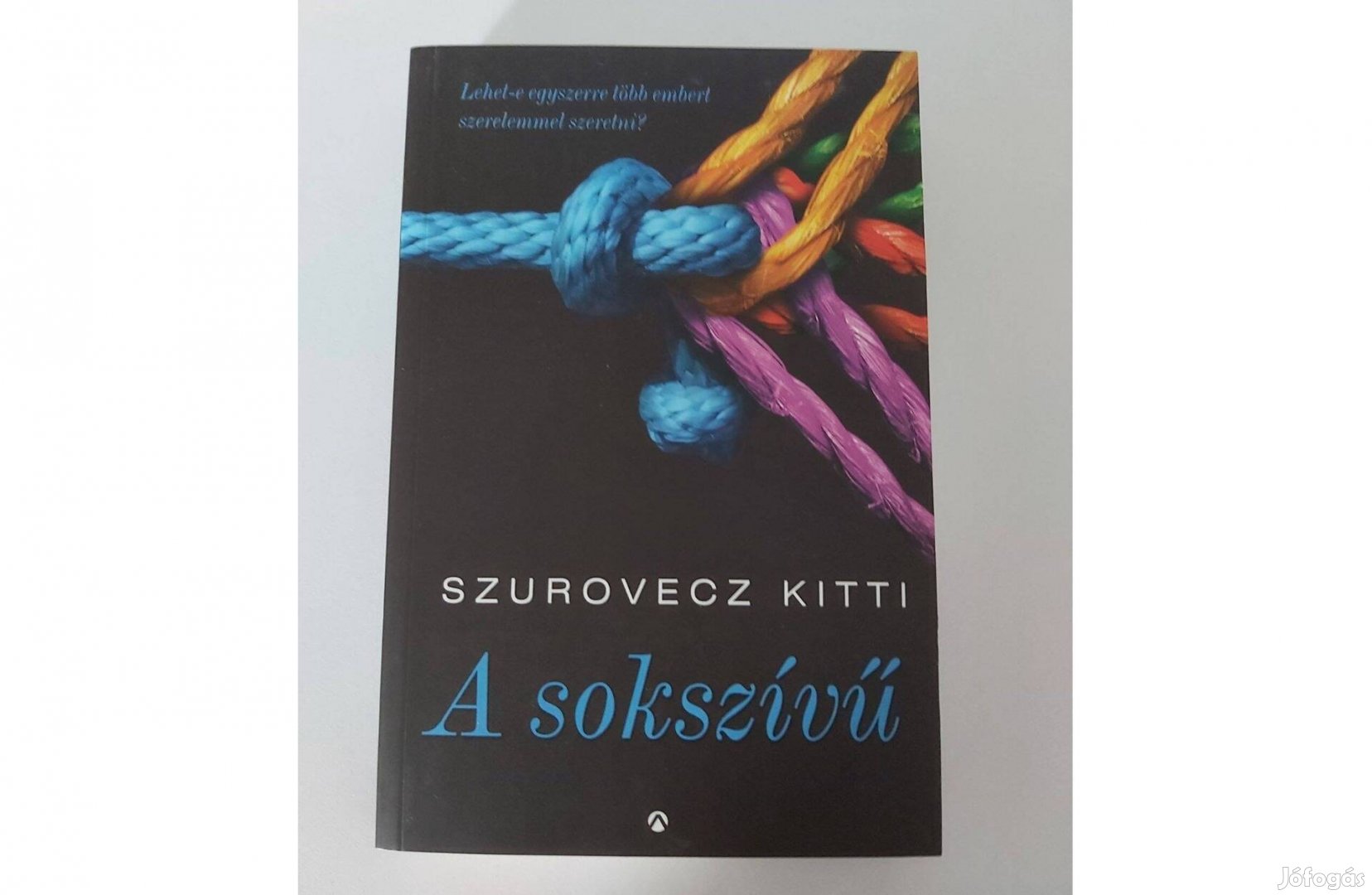 Szurovecz Kitti: A sokszívű