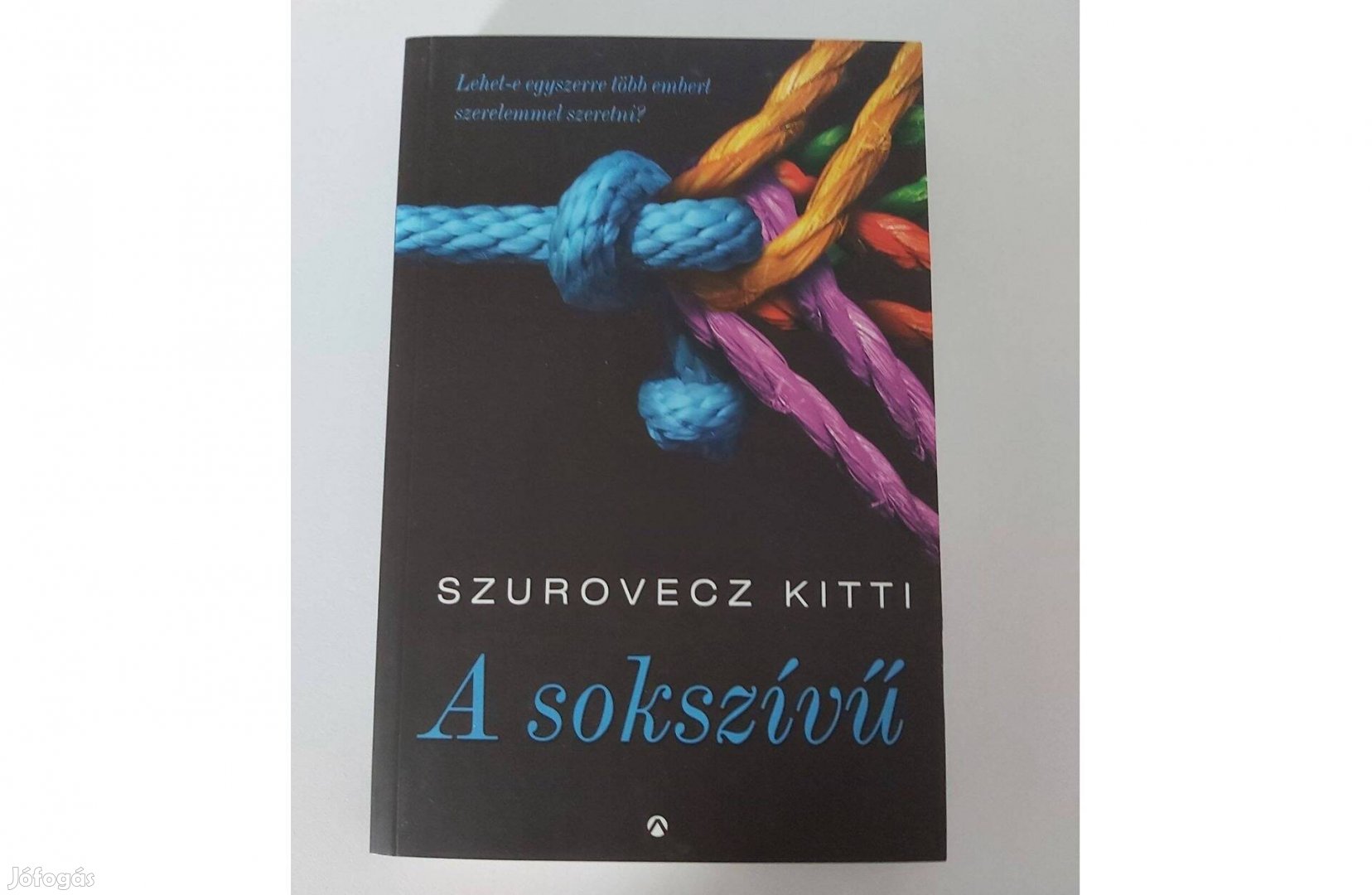 Szurovecz Kitti: A sokszívű