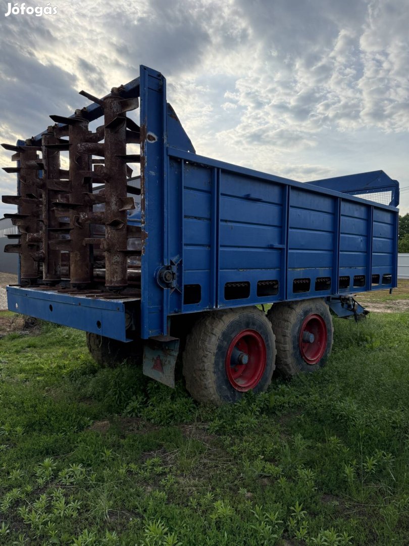 T088 trágyaszóró