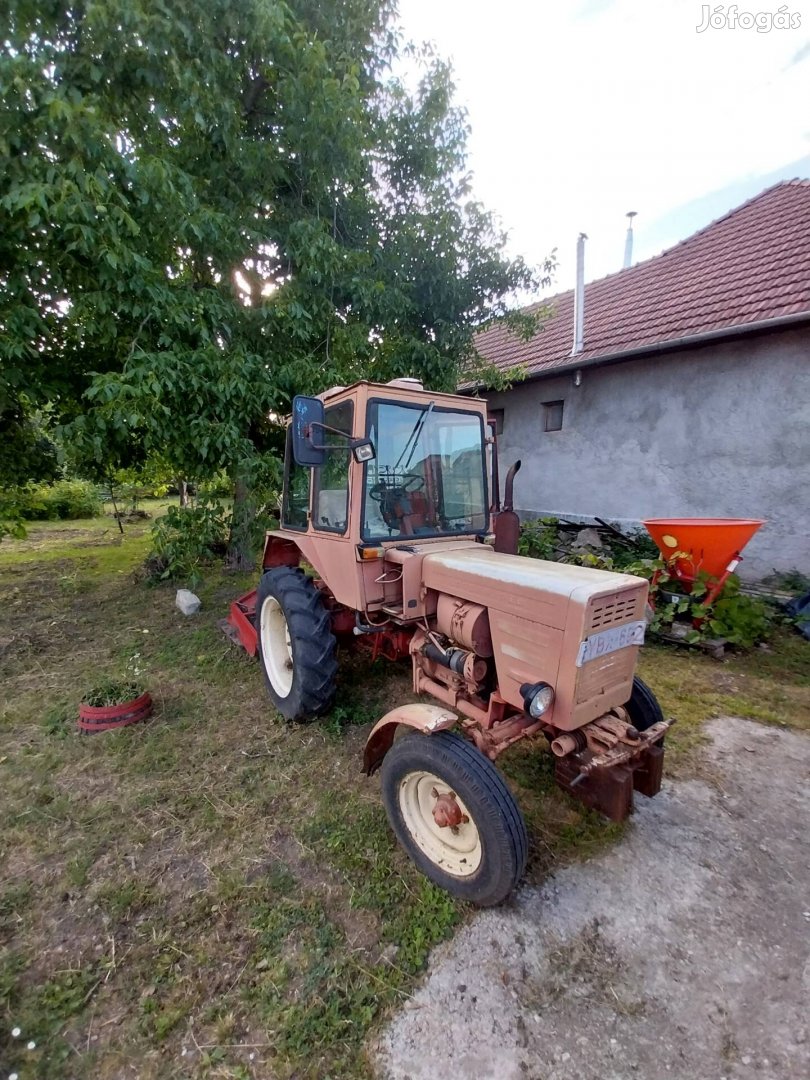 T25 kistraktor Vladimirec