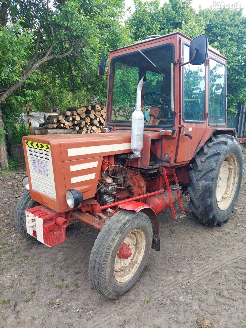 T25 traktor eladó