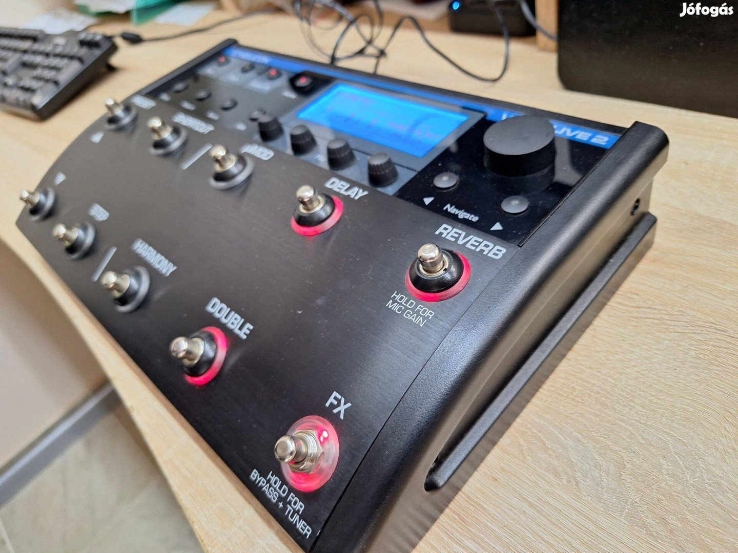 TC Helicon Voicelive 2 ének, gitár multieffekt