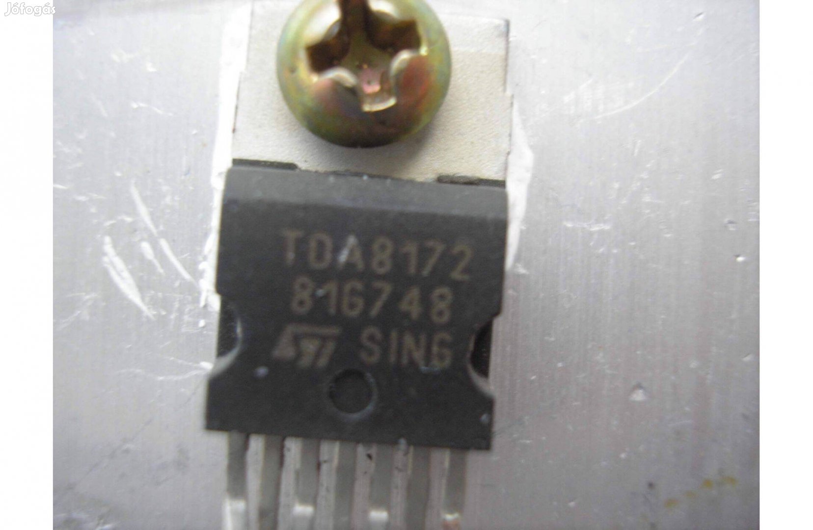 TDA 8172 IC , működő készülékből bontva